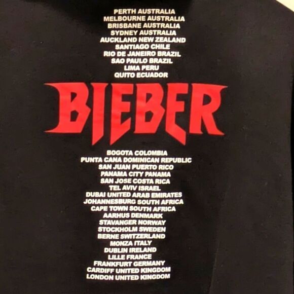 EUC Justin Bieber Divided S Purpose Stadium Tour Cotton Crop Hoodie - Picture 4 of 4